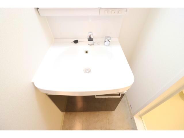  プレサンス大阪福島シエル