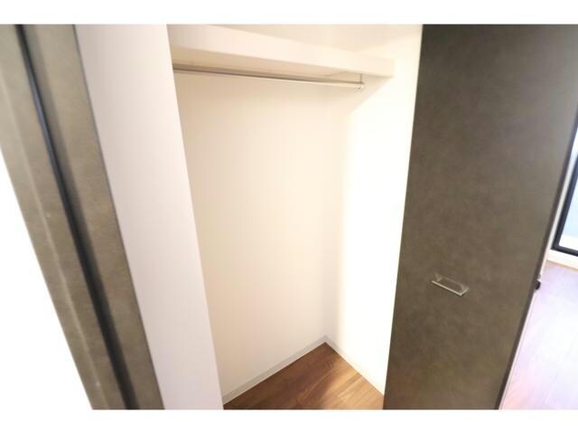  ナンバー77 UMEDA