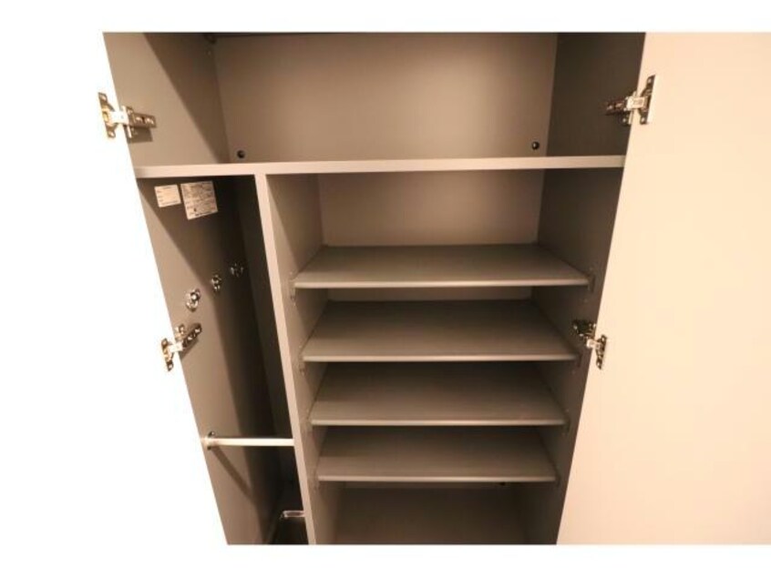  プレサンス堺筋本町駅前シェル