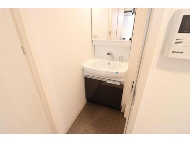  プレサンス堺筋本町駅前シェル