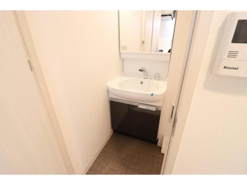  プレサンス堺筋本町駅前シェル