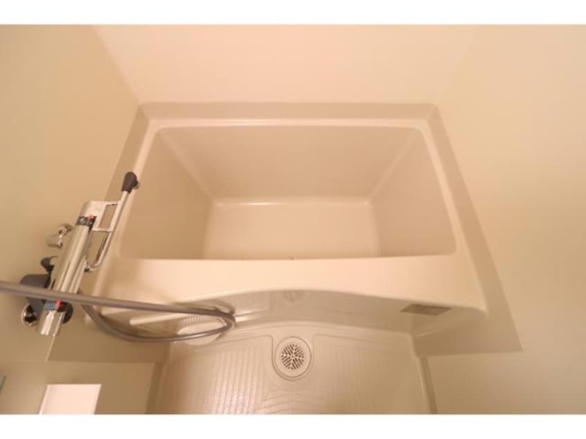  プレサンス堺筋本町駅前シェル