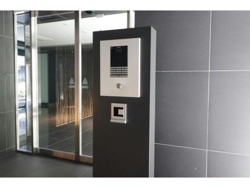  アルグラッド梅田WEST