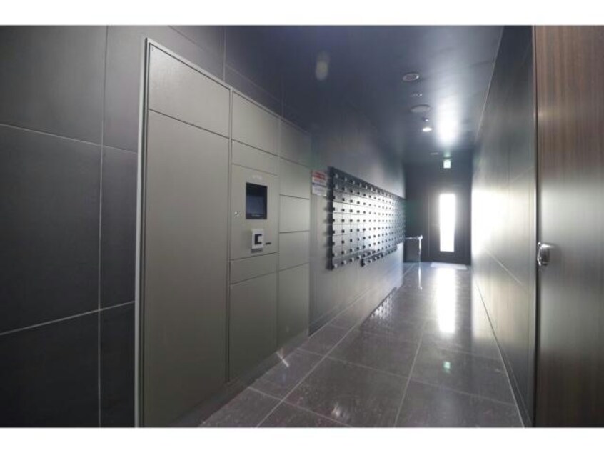  アルグラッド梅田WEST