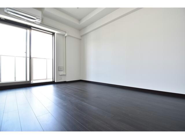  アルグラッド梅田WEST