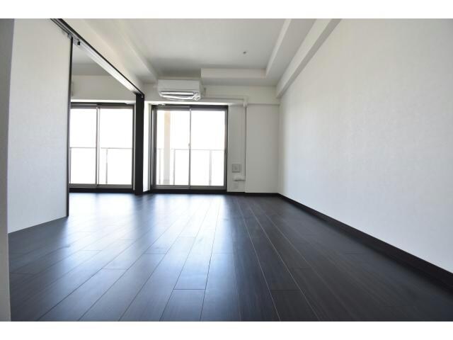  アルグラッド梅田WEST