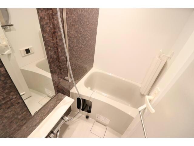  アルグラッド梅田WEST