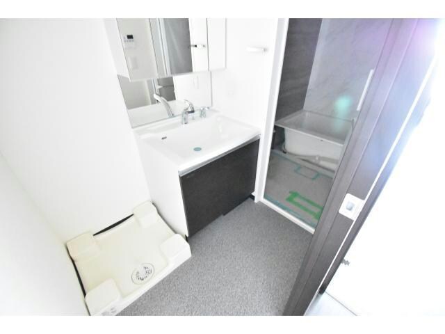  アルグラッド梅田WEST