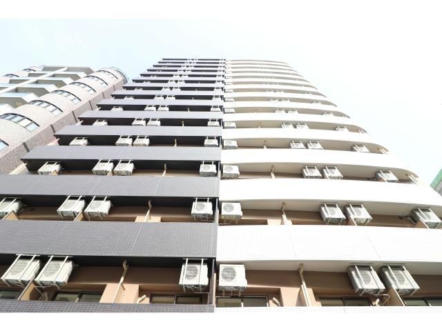  セレニテ本町reflet