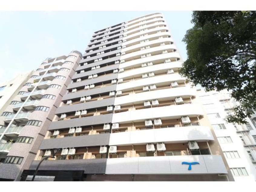  セレニテ本町reflet