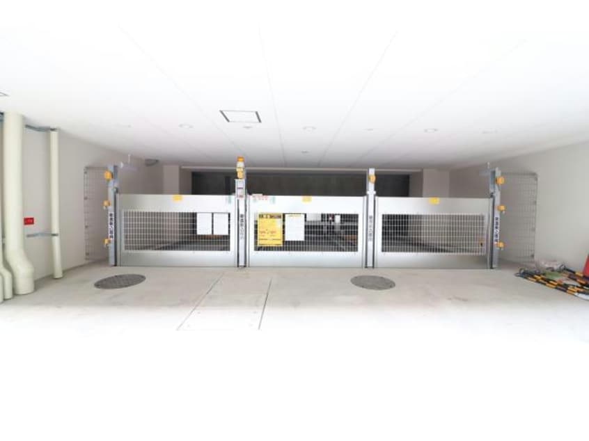  セレニテ本町reflet