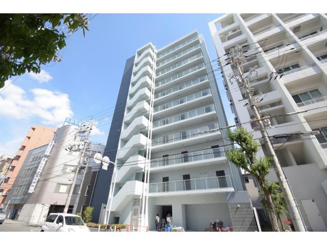  アール大阪リュクス