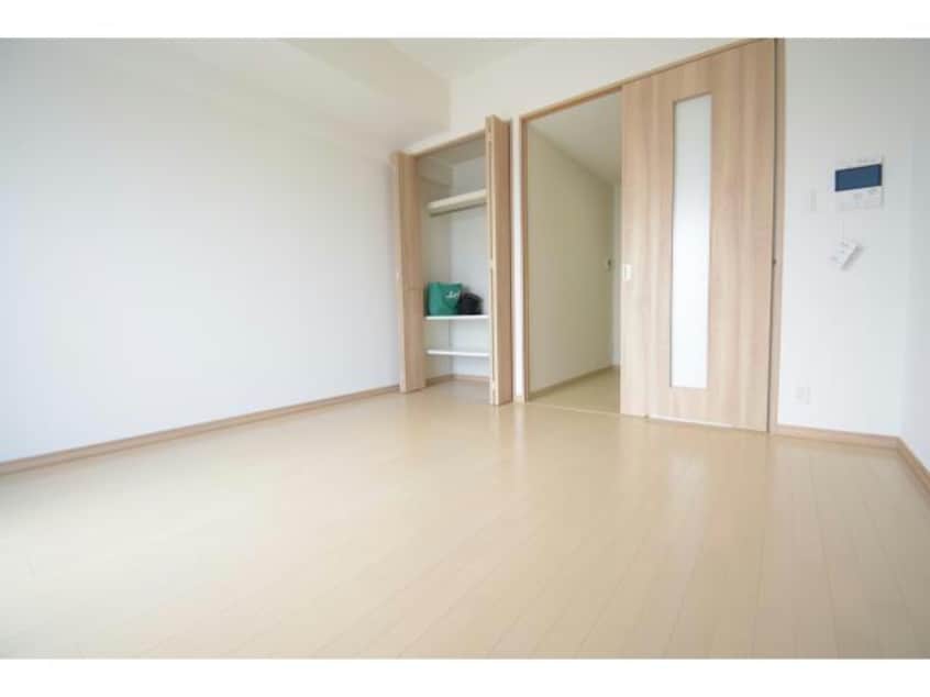  アール大阪リュクス