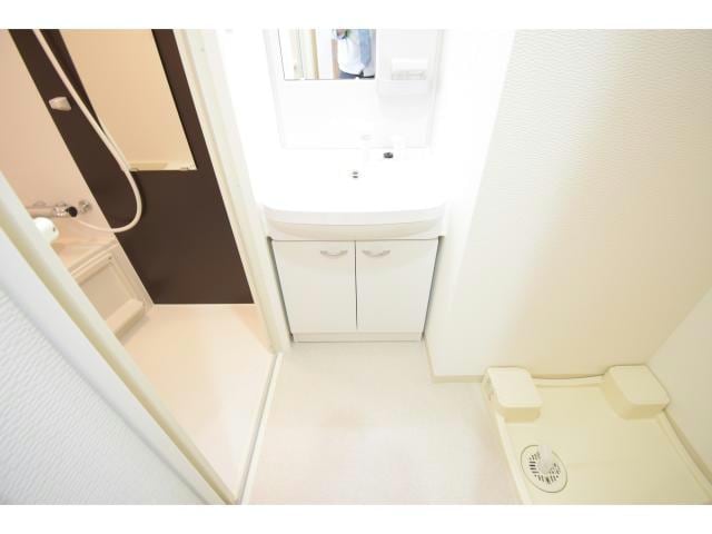  アール大阪リュクス