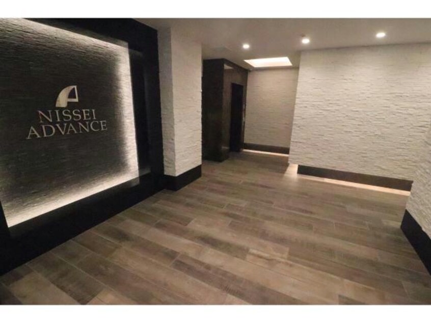  アドバンス西梅田ビオス