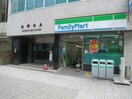 ファミリーマート本町駅西店(コンビニ)まで432m エスリードレジデンス大阪本町