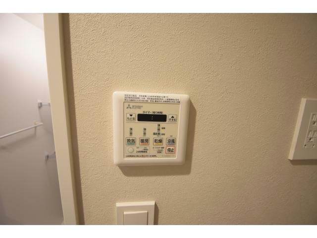  ラグレース天六