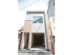 西九条駅前店舗