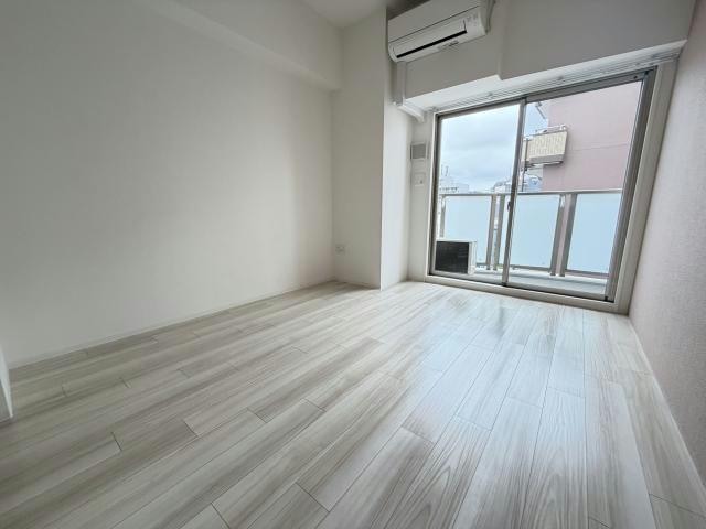  セレニテ九条リアン