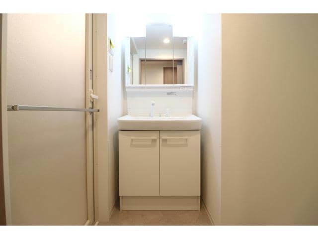  アヴェニール中崎