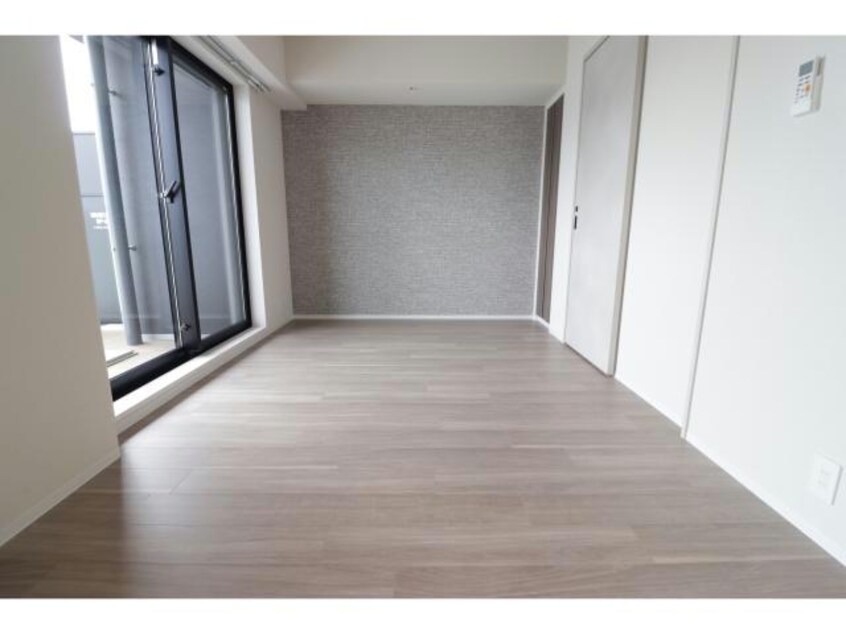  コンフォリア・リヴ本町WEST　Q