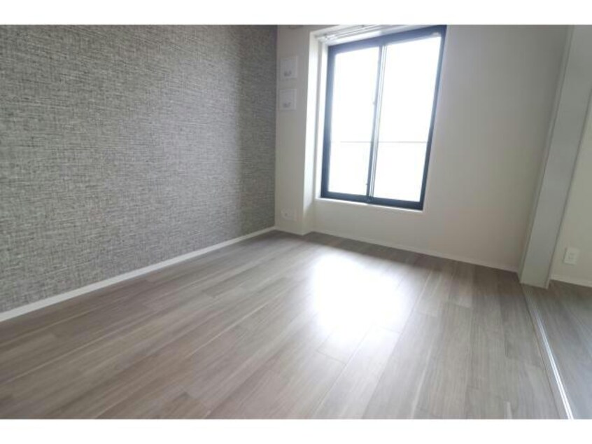  コンフォリア・リヴ本町WEST　Q