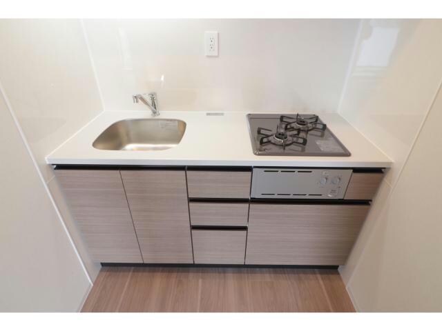  コンフォリア・リヴ本町WEST　Q