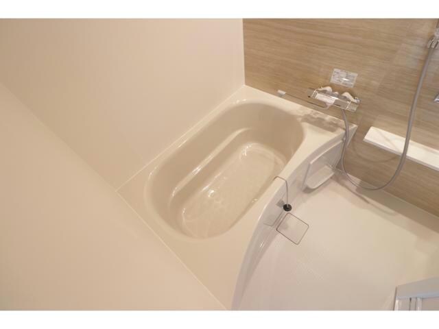  コンフォリア・リヴ本町WEST　Q