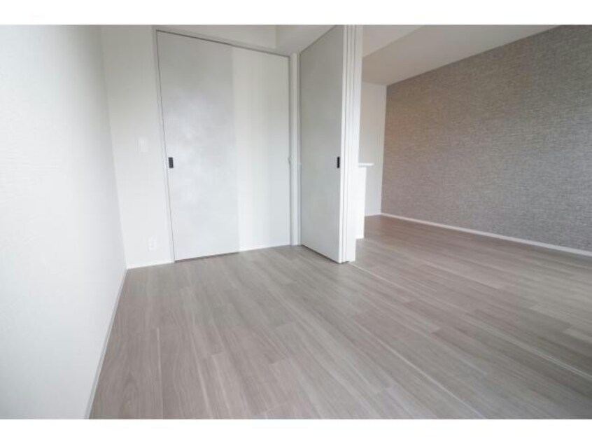  コンフォリア・リヴ本町WEST　Q