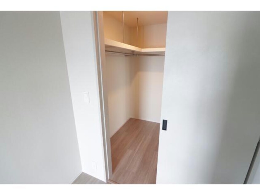  コンフォリア・リヴ本町WEST　Q