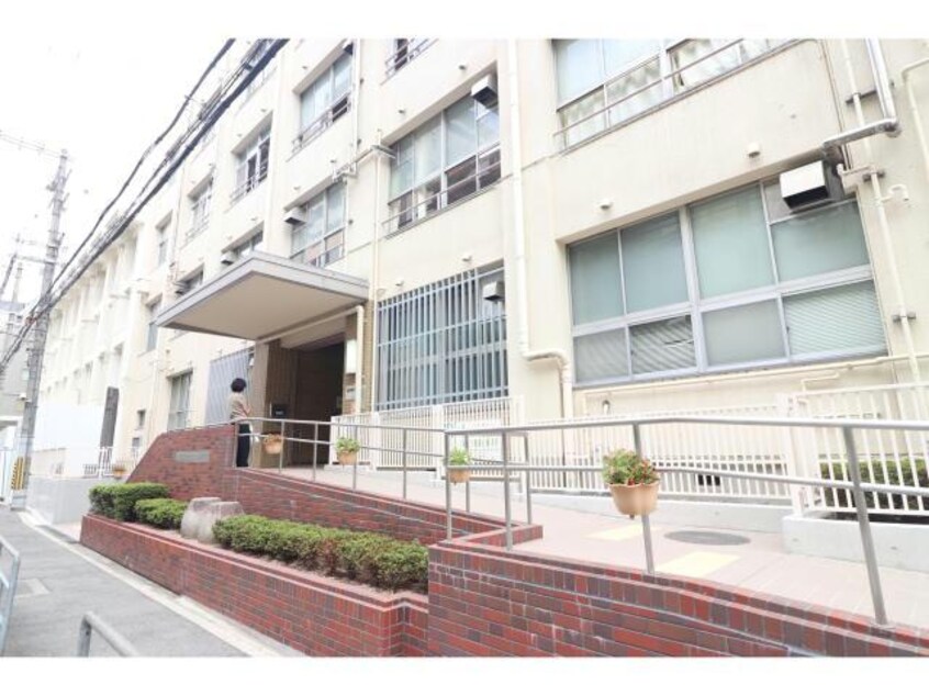 大阪市立西船場小学校(小学校)まで1020m Taiwa Arun Yodoyabashi