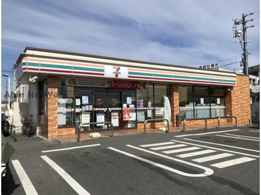 セブンイレブン東郷いこまい館前店(コンビニ)まで739m セレニール和合Ⅱ