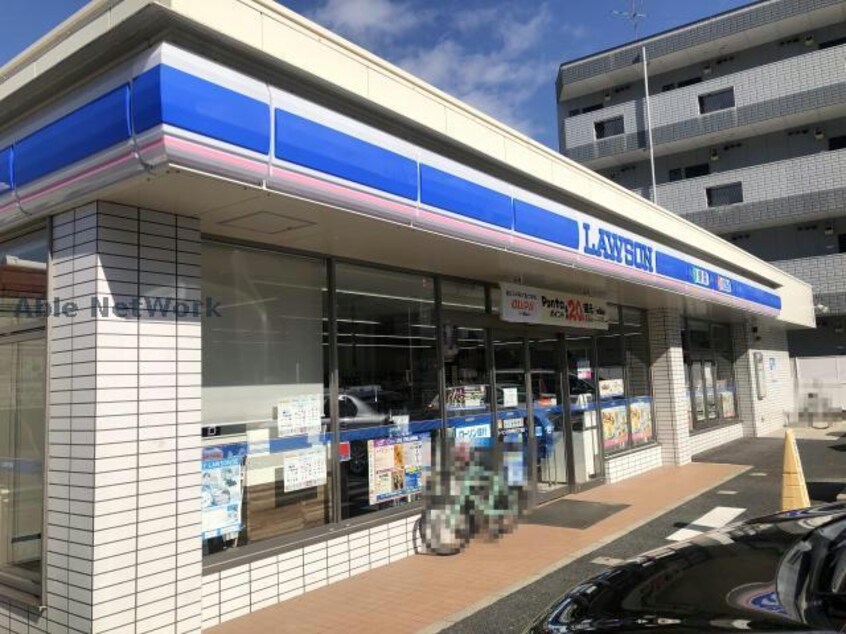 ローソン天白平針五丁目店(コンビニ)まで548m ハイム向が丘