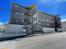 ファミール鈴木の外観