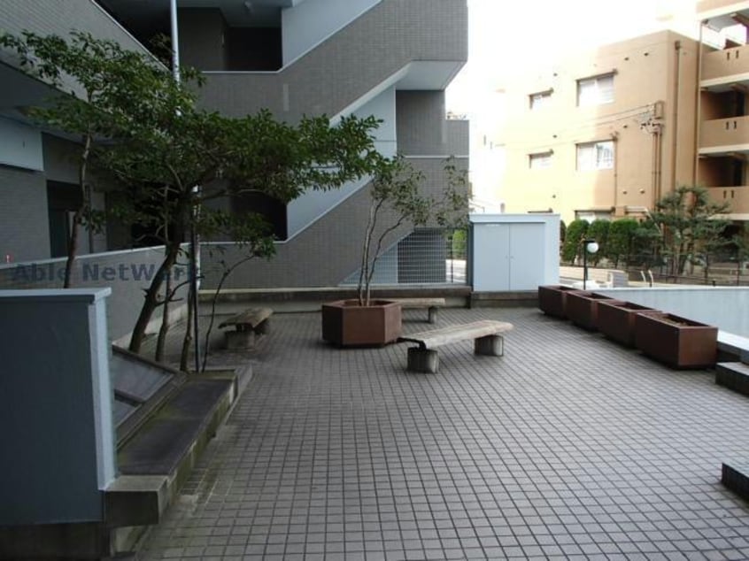  オーシャン50日進駅前