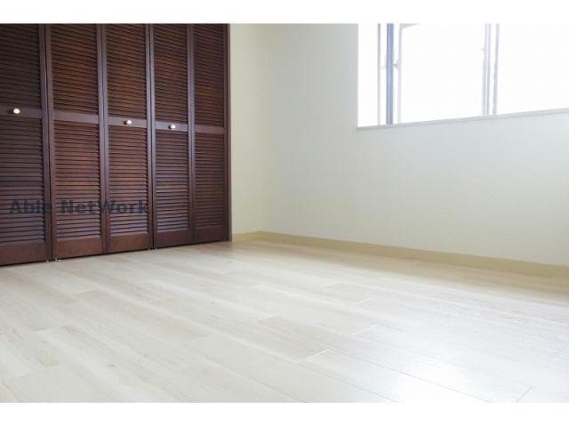 ※同物件別部屋の写真です。 オーシャン50日進駅前