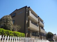 ファミーユ浅井B棟