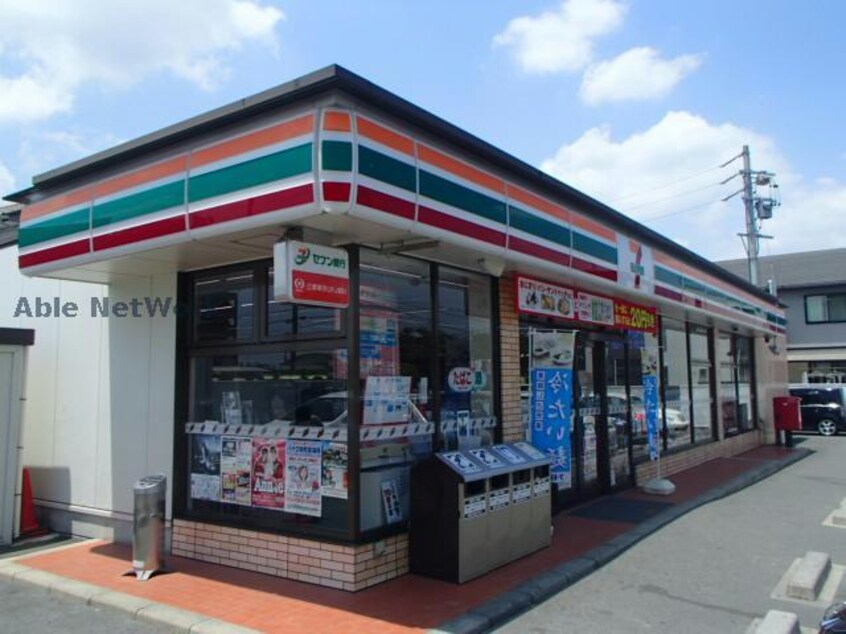 セブンイレブン東郷町三ツ池4丁目店(コンビニ)まで506m サニーフラット