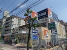 ドラッグユタカ植田駅前店(ドラッグストア)まで380m ＯＳＭ植田　弐番館