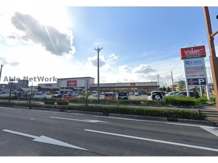 バロー浄水店(スーパー)まで1278m ドゥ・ロジュマンⅣ