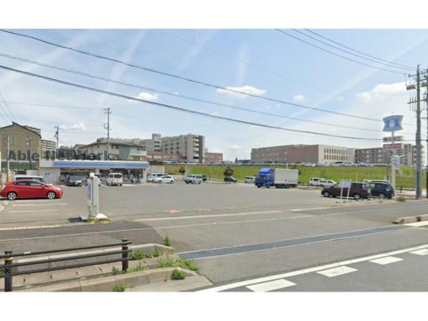 ローソン豊田浄水店(コンビニ)まで934m ドゥ・ロジュマンⅣ