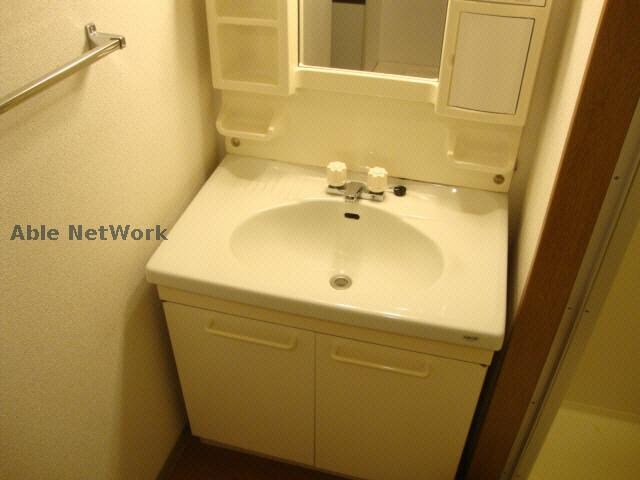 ※同一建物、他部屋の写真です。 ゴルフランド