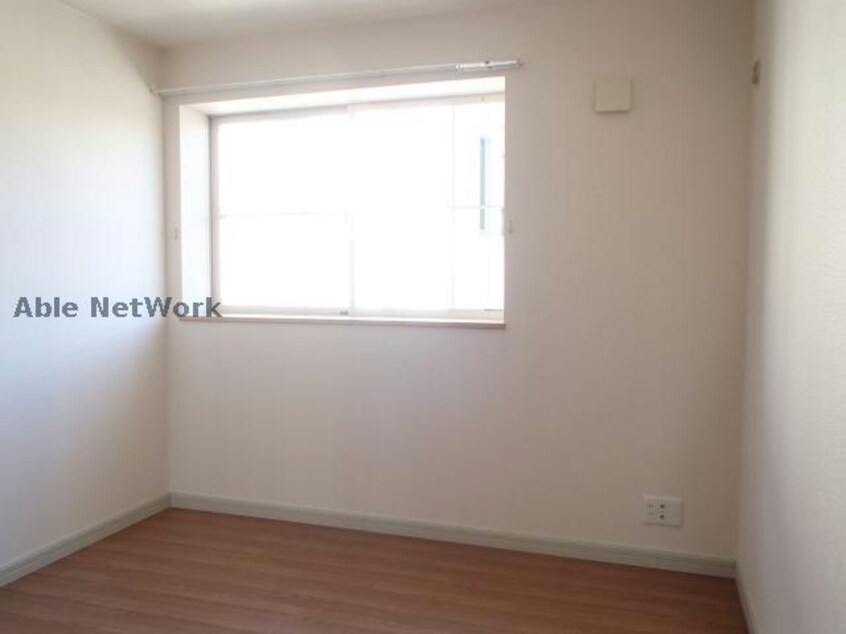  ヒルトップネウラ