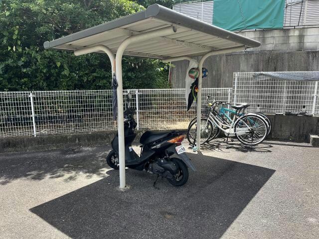  Surplus Two 金田荘