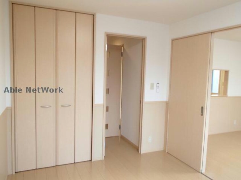 ※同物件別部屋の写真です。 ロイヤルステージＤ