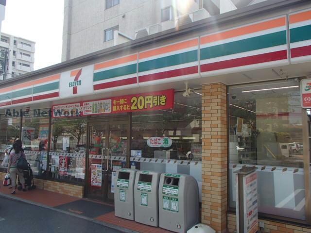 セブンイレブン名古屋植田本町3丁目店(コンビニ)まで195m ルペルティア植田