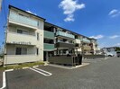 フルール B棟の外観