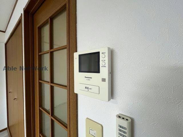 ※同物件別部屋の写真です。 トミヨシロンハイツ