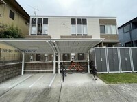 ラ　ビア　ラクティア