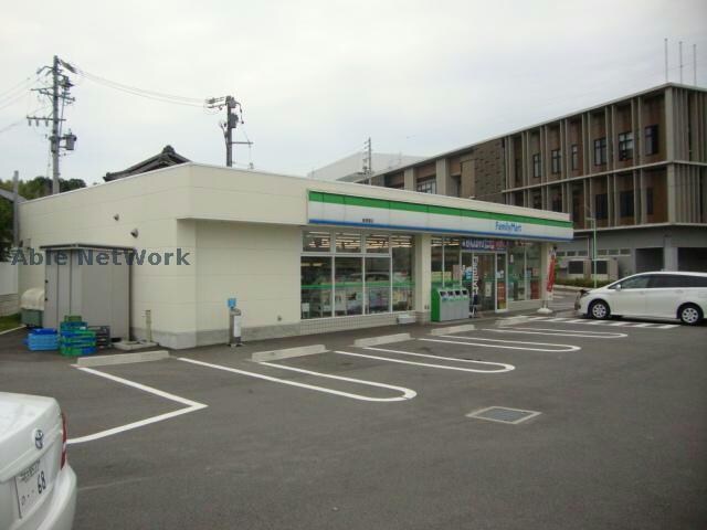 ファミリーマート徳重店(コンビニ)まで329m stage徳重